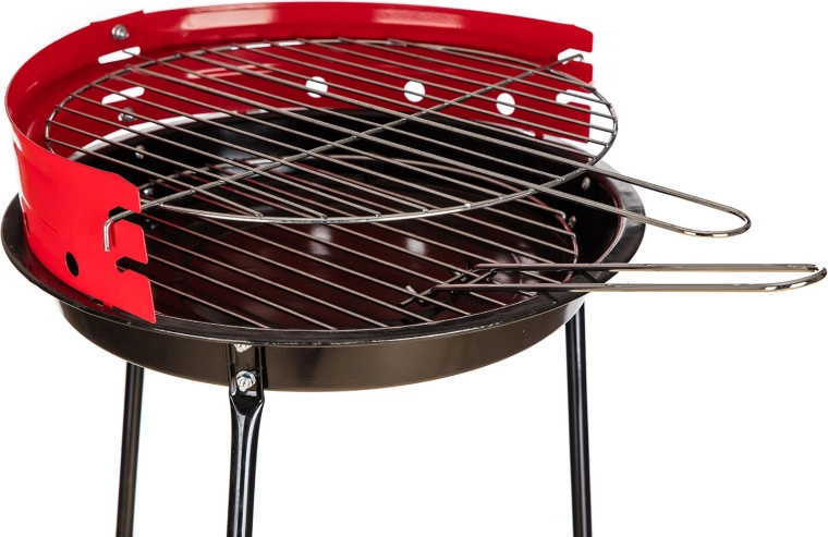 Grille chromée et pare-vent