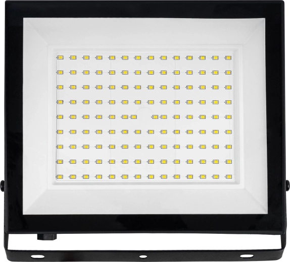 Copertura ampia e uniforme a 120°