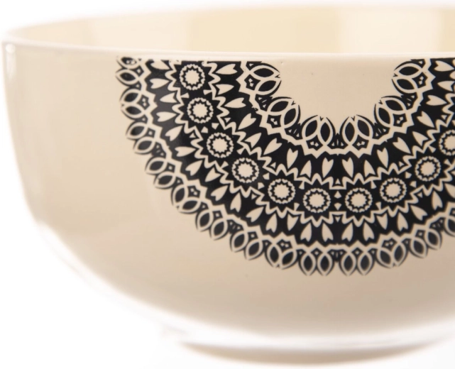 Ceramic construction for everyday use