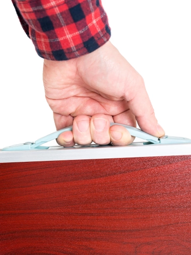 Kompakt, összecsukható kialakítás a könnyű hordozhatóságért