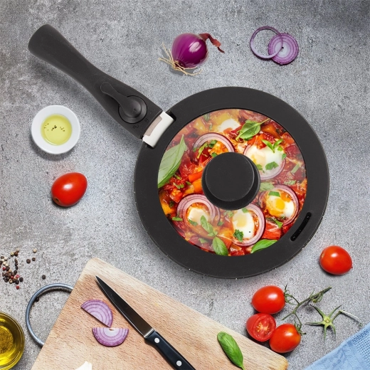 Steam vent for safe cooking