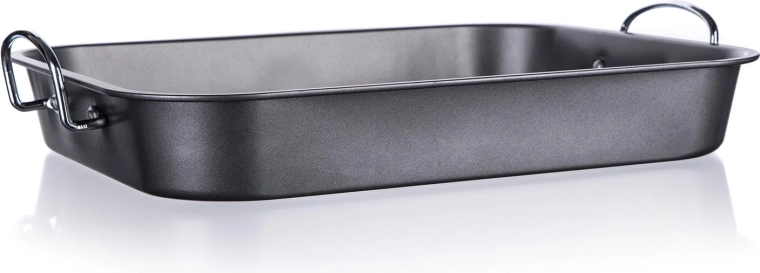 Sturdy carbon steel for even cooking