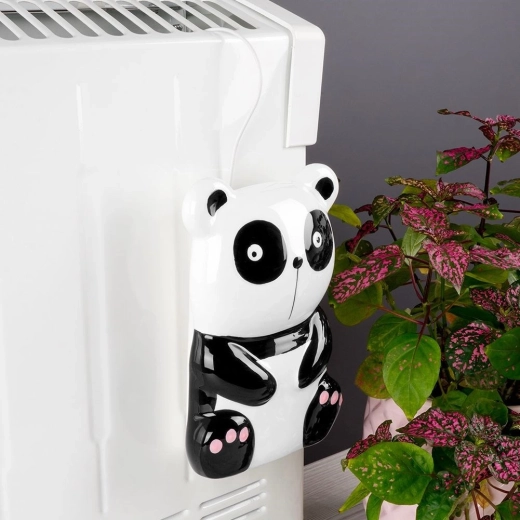 Adorable panda design for kids’ rooms