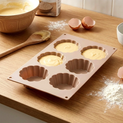 Easy release thanks to flexible silicone