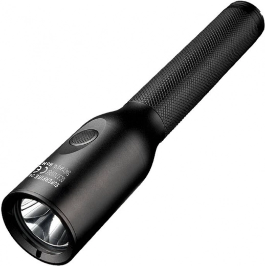 SUPERFIRE D6 Flashlight – high-performance tactical LED flashlight