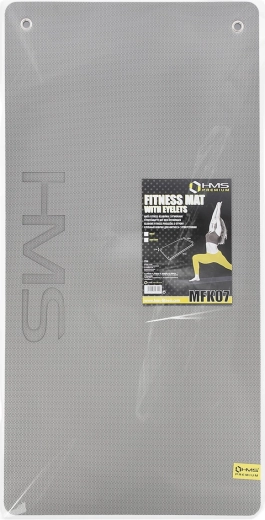 Hygienic hanging thanks to metal eyelets