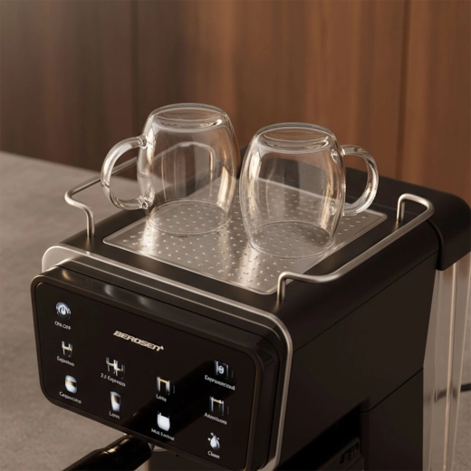 Powerful 20-bar extraction for rich crema