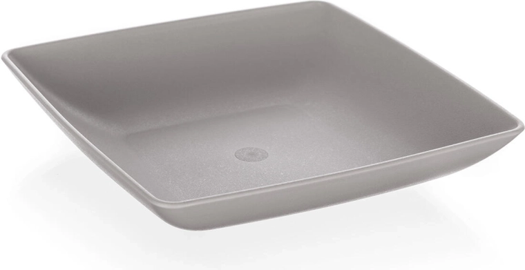 Easy maintenance and kitchen convenience