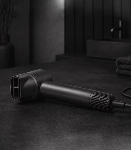 Ionizzazione per capelli lisci e luminosi