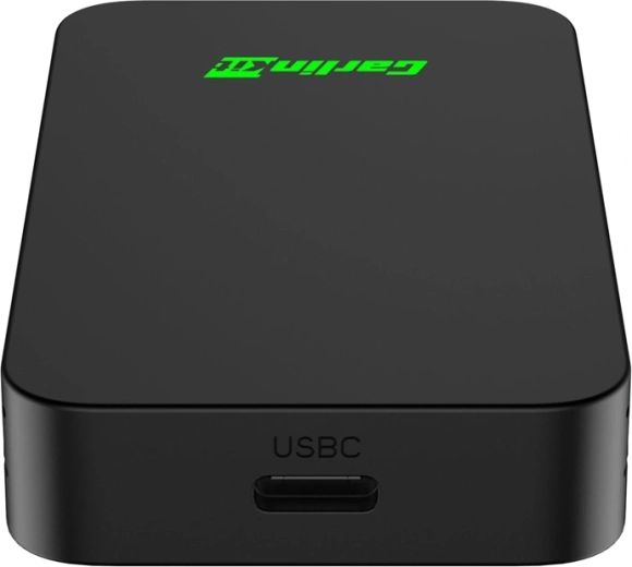 Porta USB-C e collegamento Plug & Play semplice