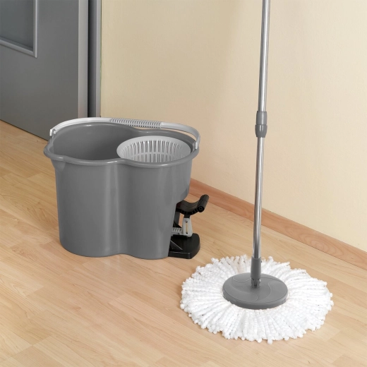 Set completo per la pulizia dei pavimenti