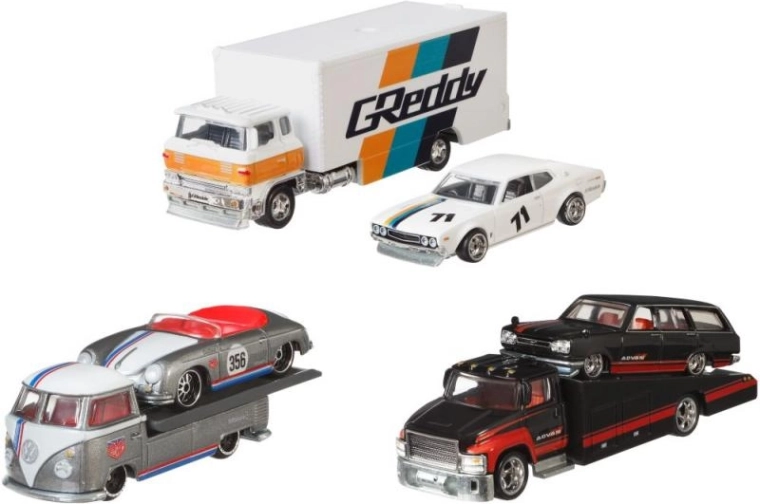 Trekker en raceauto Hot Wheels