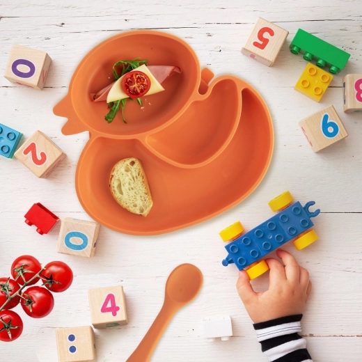 Tri ločeni predelki za pestro prehrano