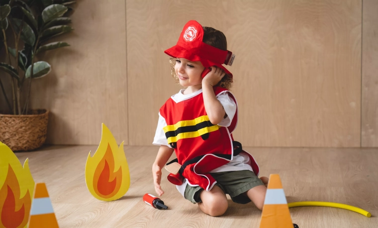 Costume for little heroes