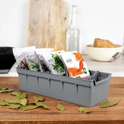 Přehledné uložení sáčků s kořením