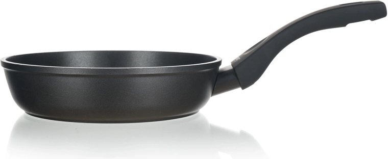 Even heat thanks to forged aluminum