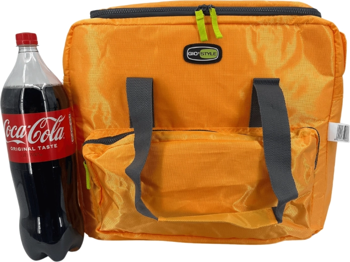 Ampio volume 33 l e spazio per bottiglie da 2 l