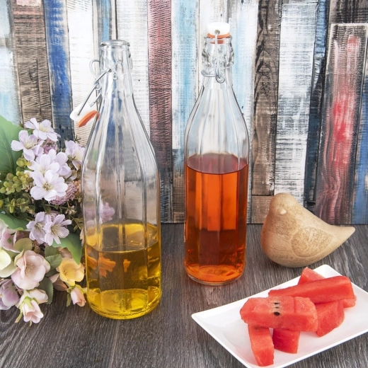 Versatile for drinks and oils