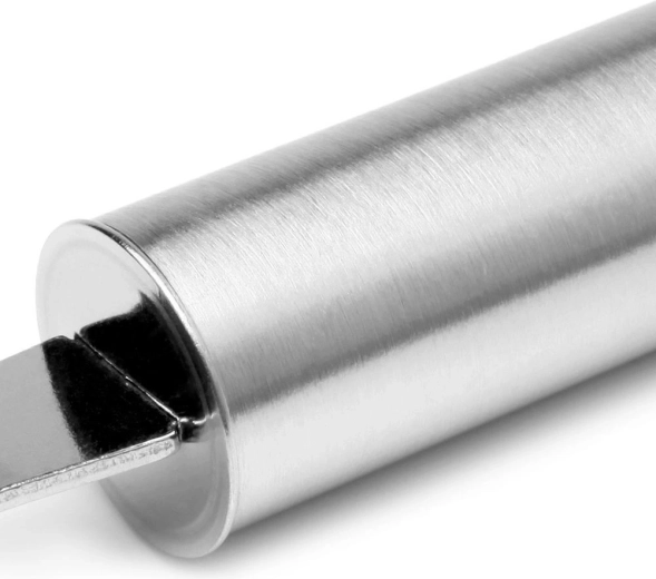 Udoben ročaj in enostavno obešanje