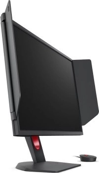 Fluidità estrema 240 Hz e risposta 1 ms