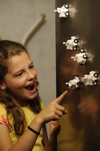 Kørsel på lodrette metaloverflader