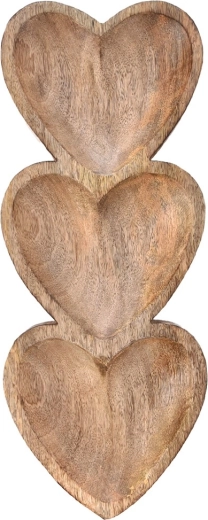 Three heart-shaped compartments for organized serving