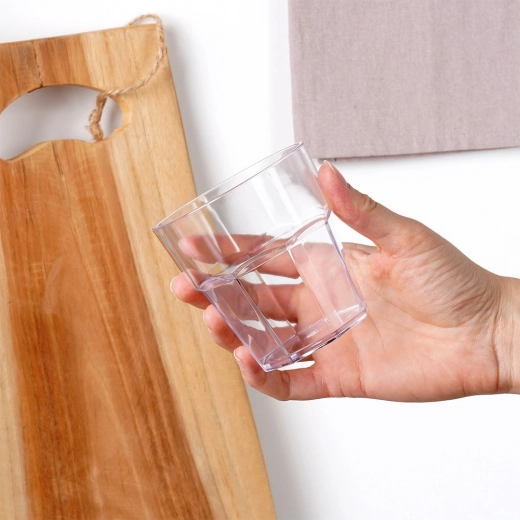 Pohodlný úchop a elegantný dizajn