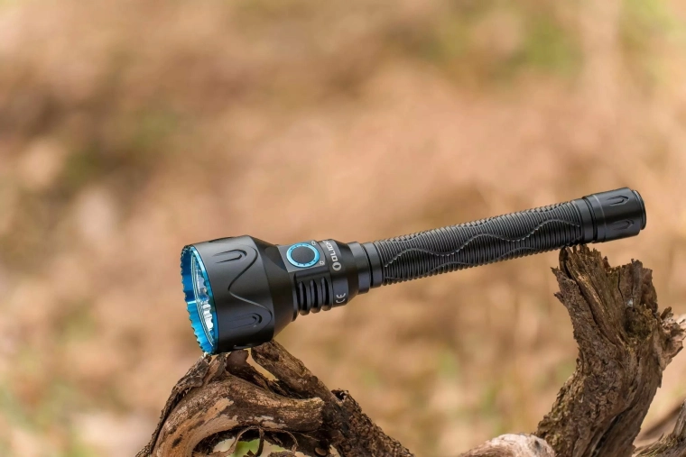 Lampe torche LED Olight Javelot Pro 2