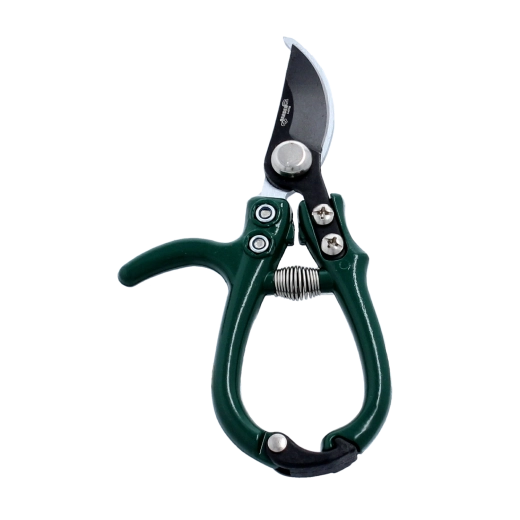 Ergonomická rukoväť a nízka hmotnosť
