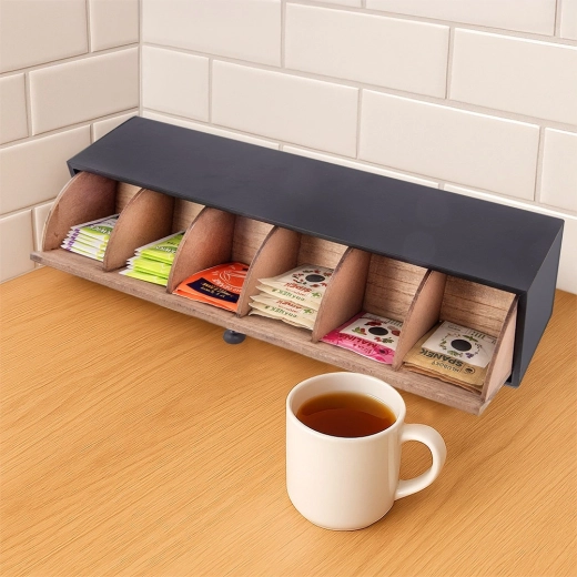 Overskuelig opbevaring af op til 6 typer te