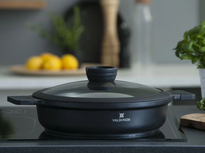 Couvercle en verre et utilisation universelle, y compris induction