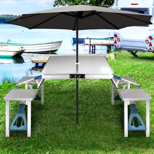 Comfortable shade thanks to the parasol hole