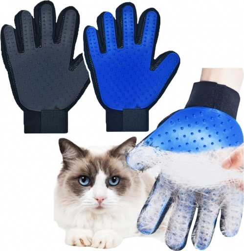Fur-Grooming Glove with Silicone Tips for Dogs and Cats