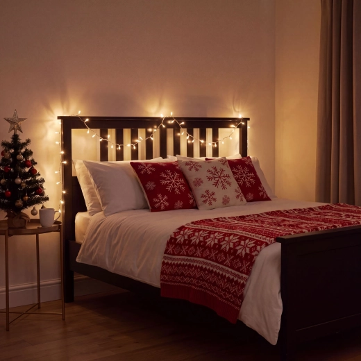 Flexible bedroom decoration