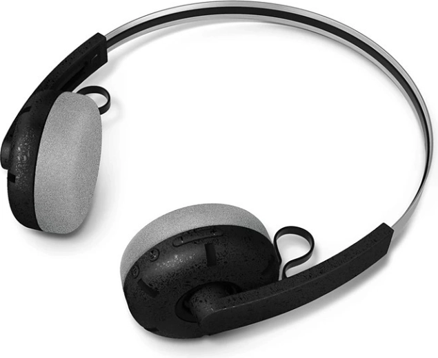 Lightweight comfort and clear calls