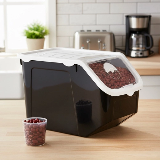 Easy dispensing thanks to the flip-down flap