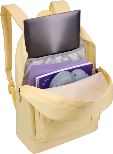 Spazio per notebook e accessori scolastici