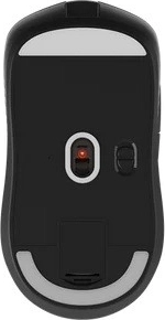 Sensore PAW3395 di fascia alta e hardware affidabile