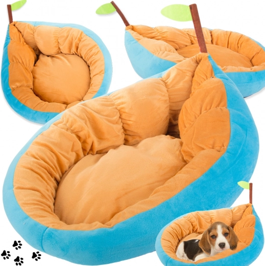 Plush Leaf-Shaped Bed for Dogs and Cats