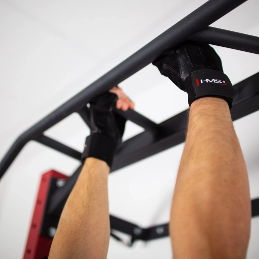 Secure grip and palm protection