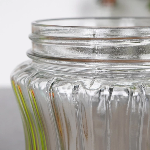 Vetro rigato resistente per una presa migliore