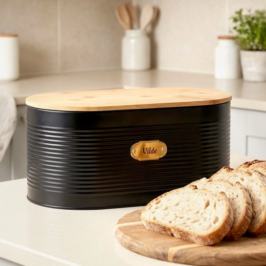 Bamboo lid as a cutting board