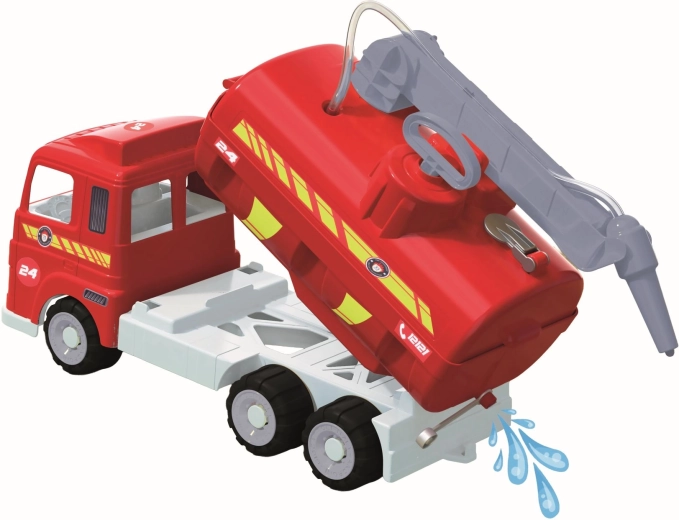 Tiltable tank and realistic details