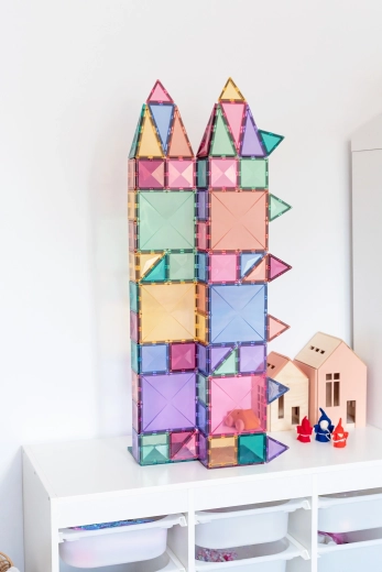 Močni magneti za stabilne 3D konstrukcije