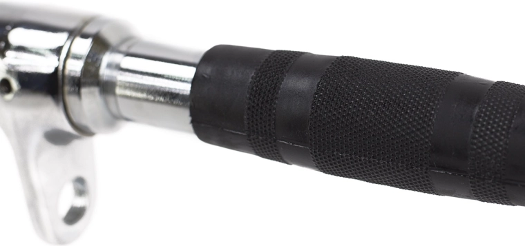 Poignées caoutchoutées pour sûreté et confort