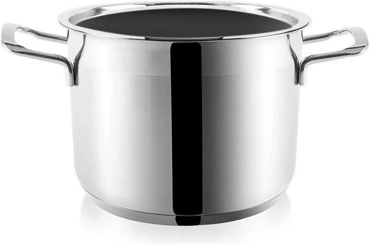 Durable 18/10 stainless steel and easy care