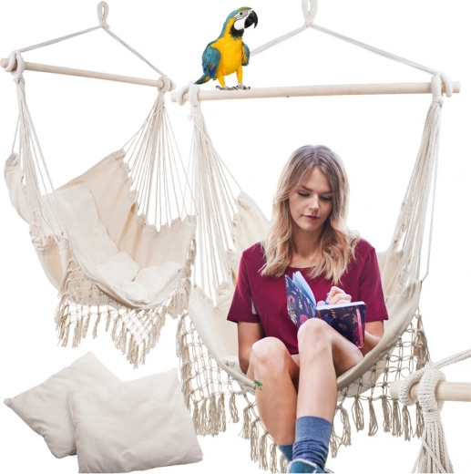 Sedia sospesa brasiliana con cuscini boho, beige