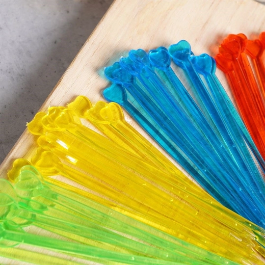 Scharfe Spitze und robustes Material