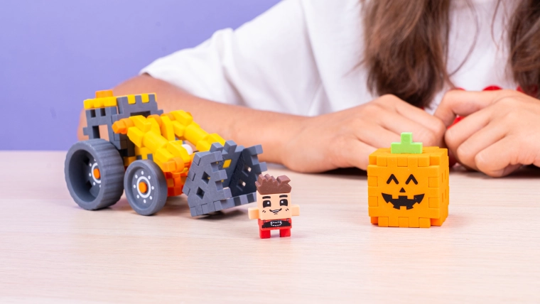 Incastro facile e costruzione ripetibile