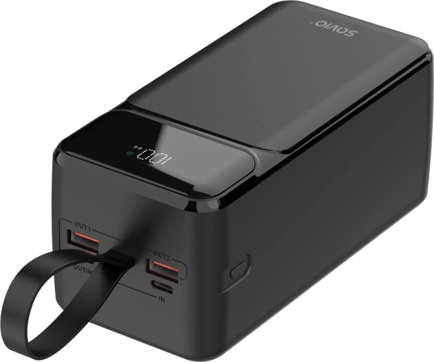 USB-C and USB-A ports for maximum compatibility